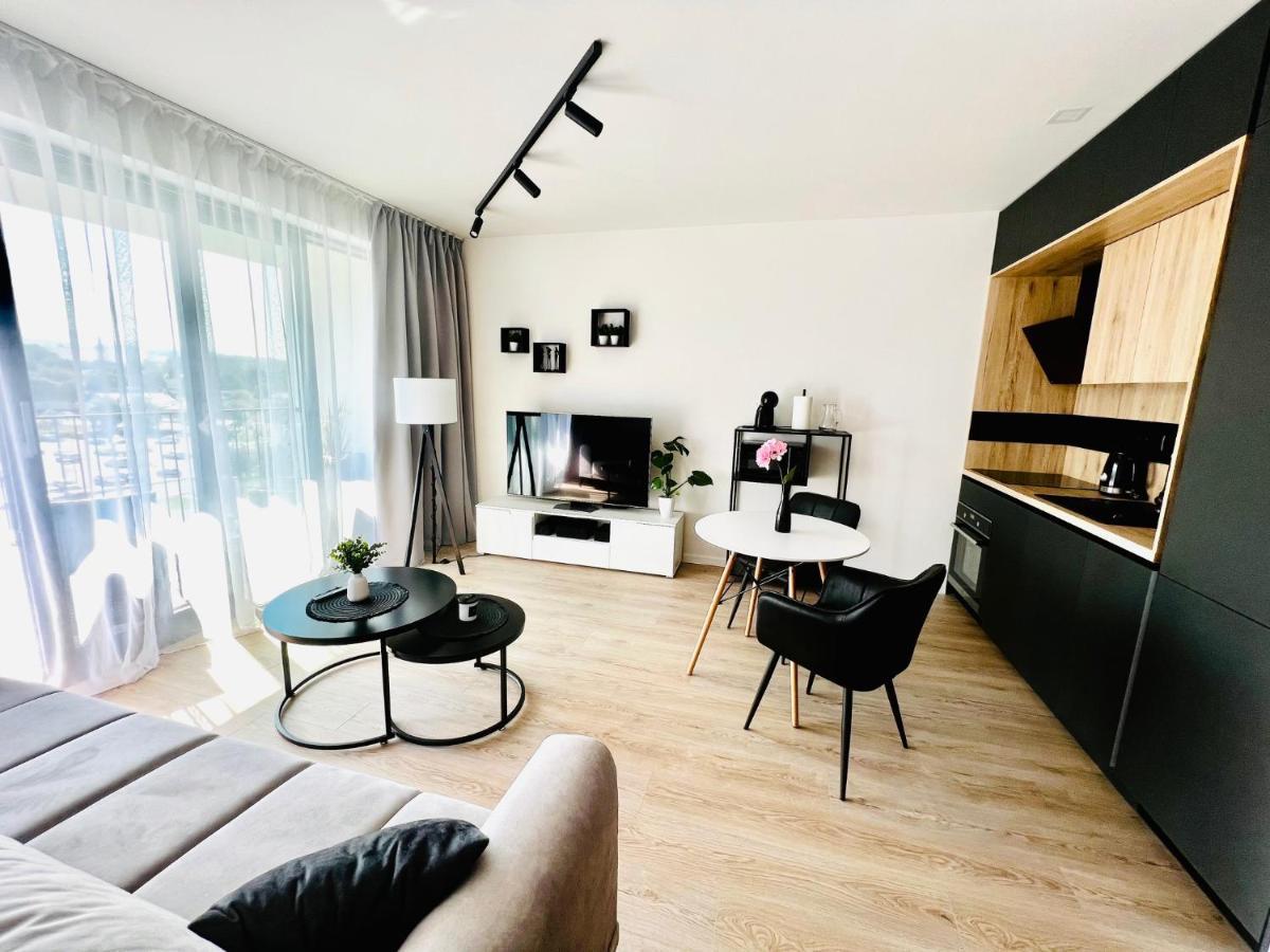 Urban Vista Apartment Липтовски-Микулаш Экстерьер фото